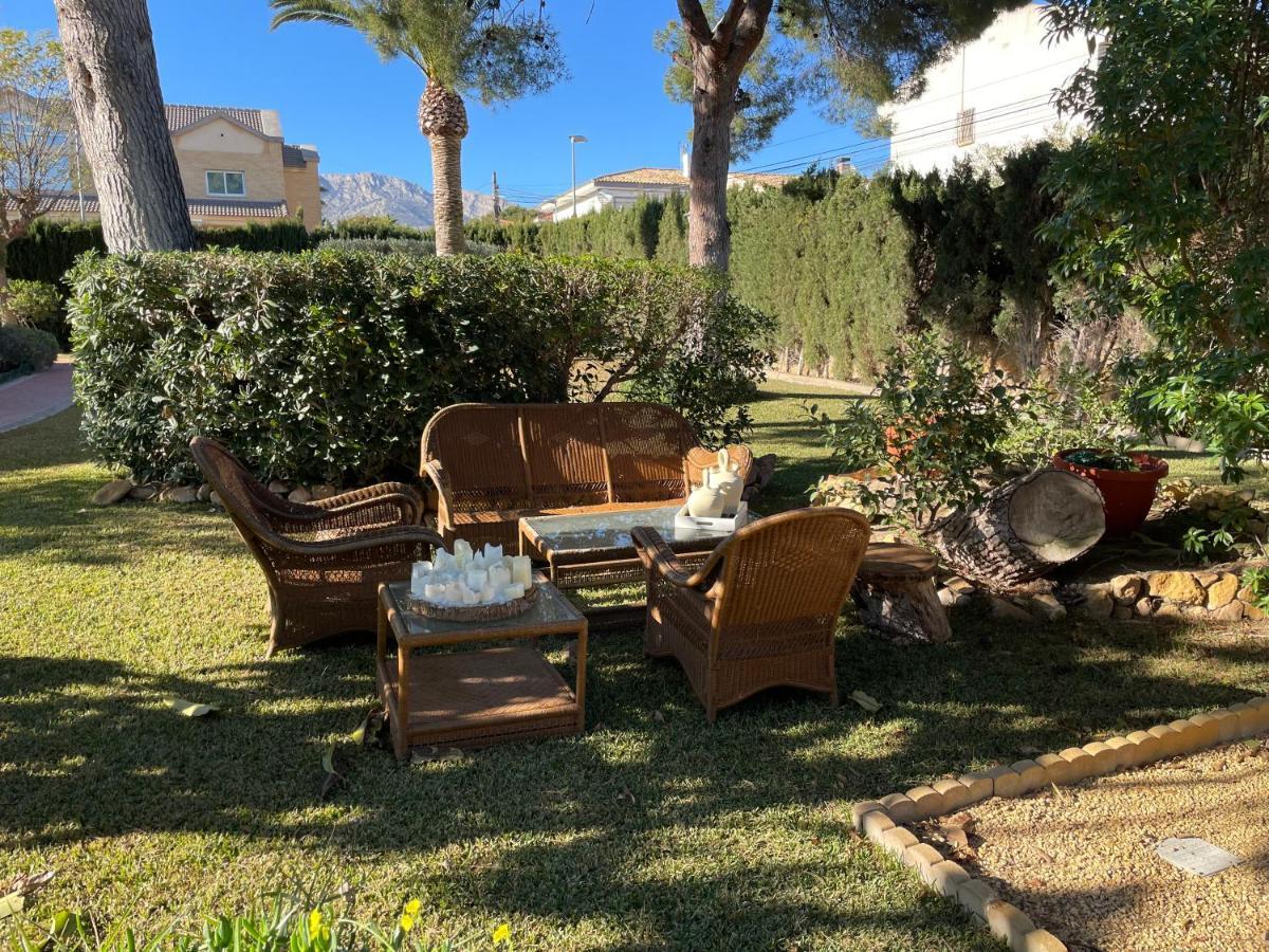 Villa El Paso La Nucia Luaran gambar